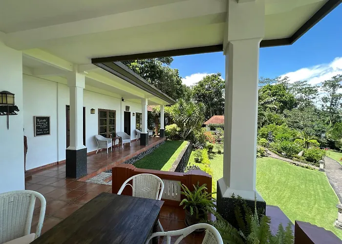 Bukit Asri ゲストハウス 4*